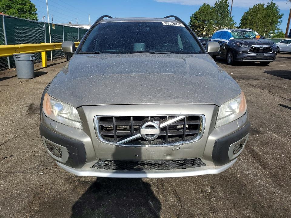 Photo 5 from auction – 2011 VOLVO XC70 with VIN YV4902BZ5B1099066