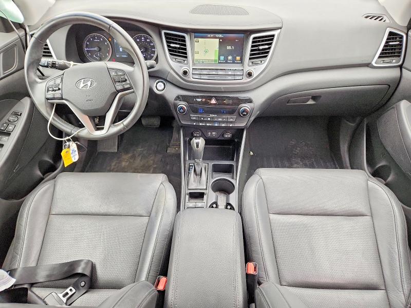 Photo 8 from auction – 2017 HYUNDAI TUCSON with VIN KM8J3CA25HU364833
