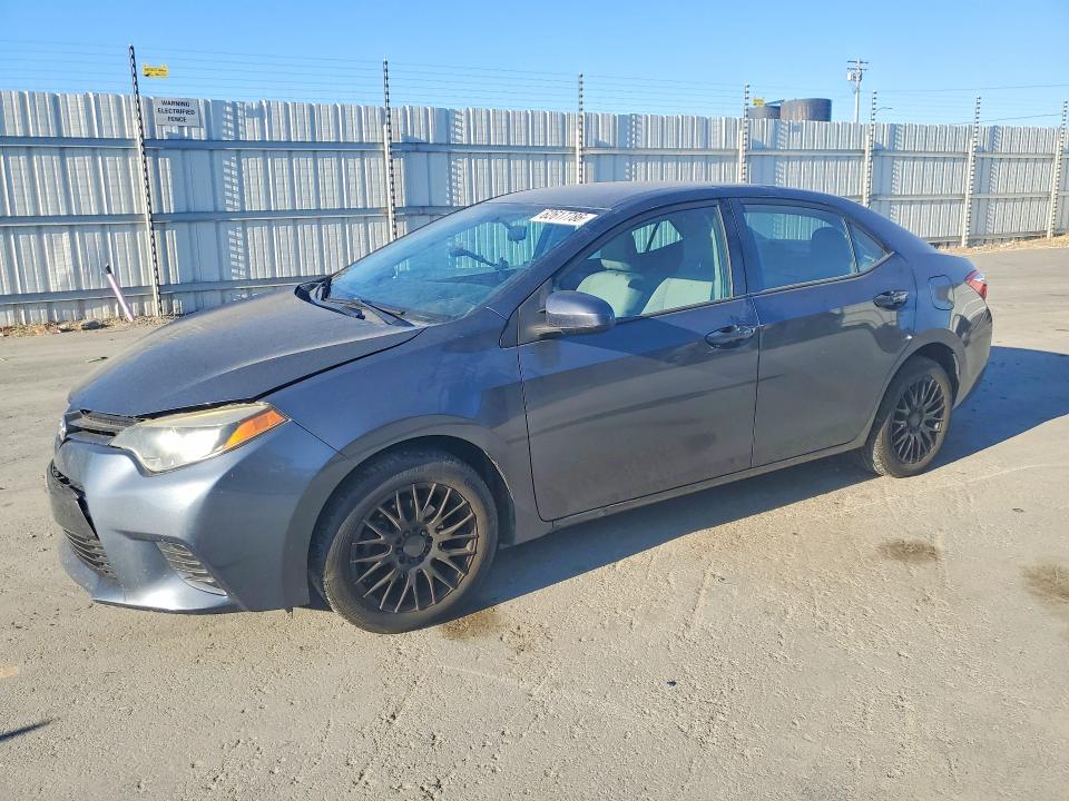 Фото 1 с аукциона – 2016 TOYOTA COROLLA с VIN 5YFBURHE1GP387093