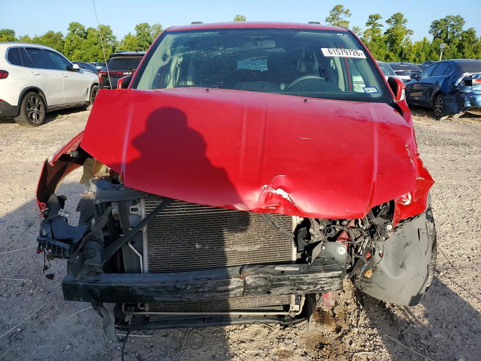 Photo 5 from auction – 2015 DODGE GRAND CARAVAN with VIN 2C4RDGCG6FR603868
