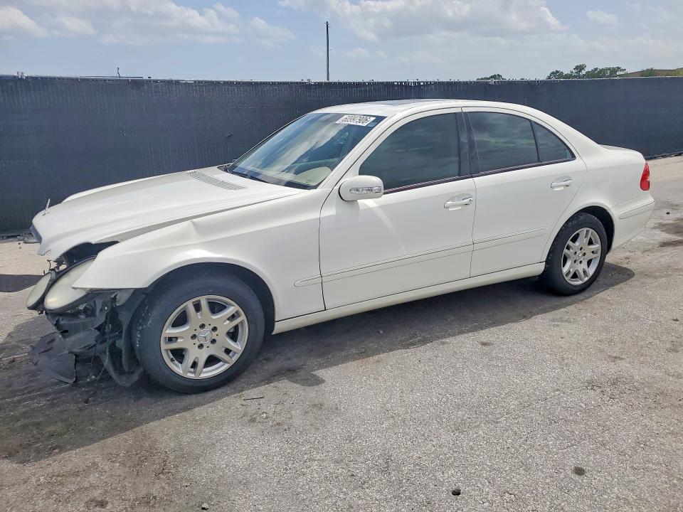 MERCEDES-BENZ E 2003 with VIN WDBUF65J53X110492 - Photo from auction