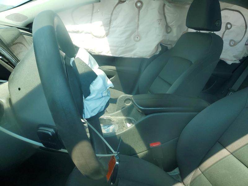 Photo 7 from auction – 2021 CHEVROLET MALIBU  LT with VIN 1G1ZD5ST1MF073082