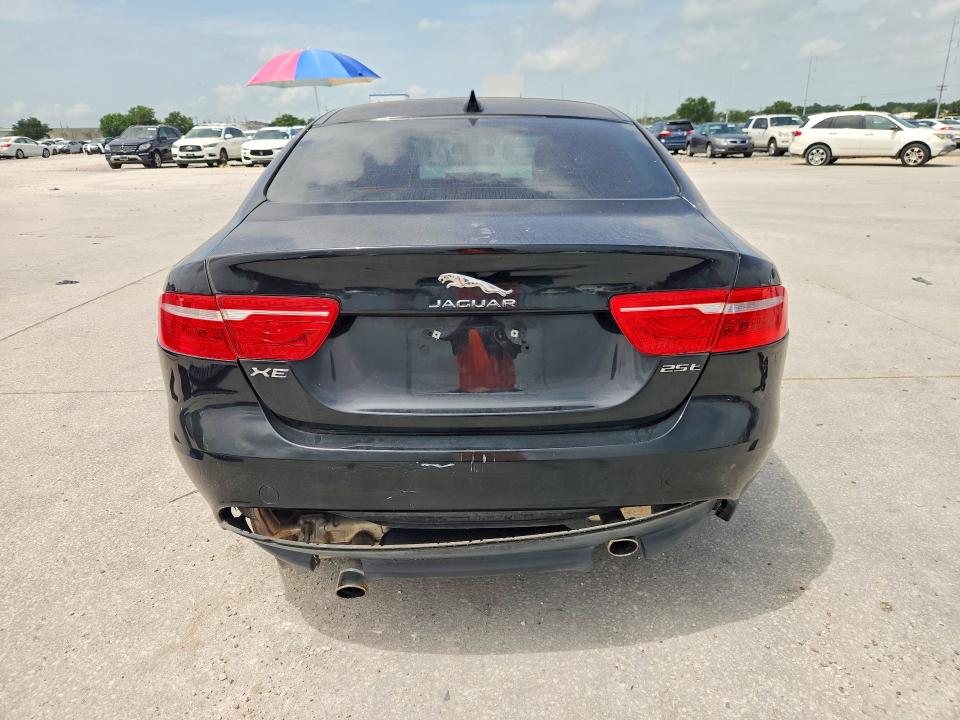 Photo 6 from auction – 2018 JAGUAR XE with VIN SAJAR4FX1JCP39188