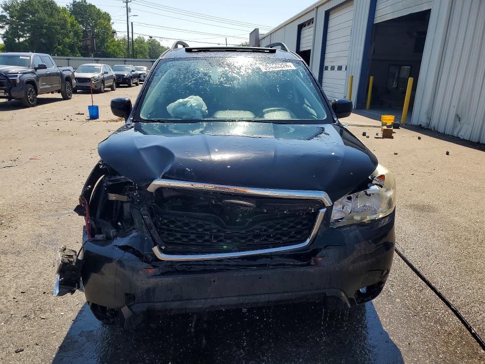 Foto 5 de la subasta – 2015 SUBARU FORESTER con VIN JF2SJAHC5FH415093
