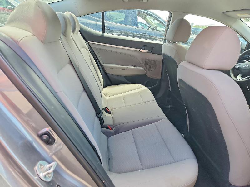 Photo 10 from auction – 2019 HYUNDAI ELANTRA with VIN 5NPD74LF7KH459469