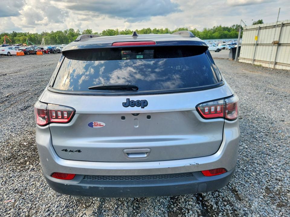 Photo 6 from auction – 2021 JEEP COMPASS with VIN 3C4NJDBB0MT592811