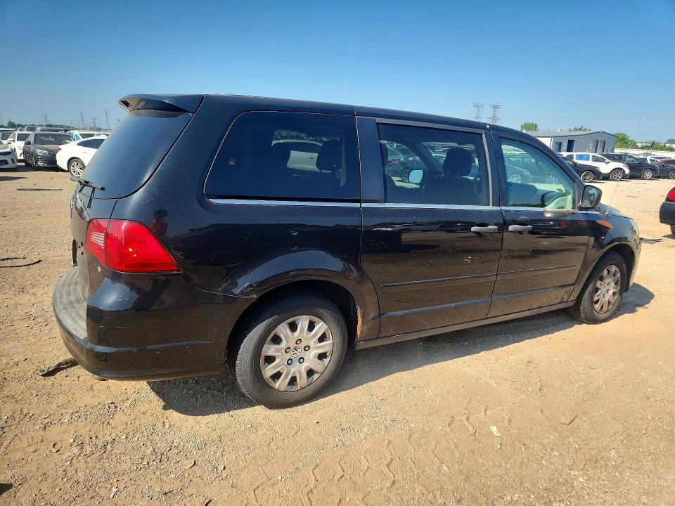 Снимка 3 от търг – 2011 VOLKSWAGEN ROUTAN с VIN 2V4RW4DGXBR803191