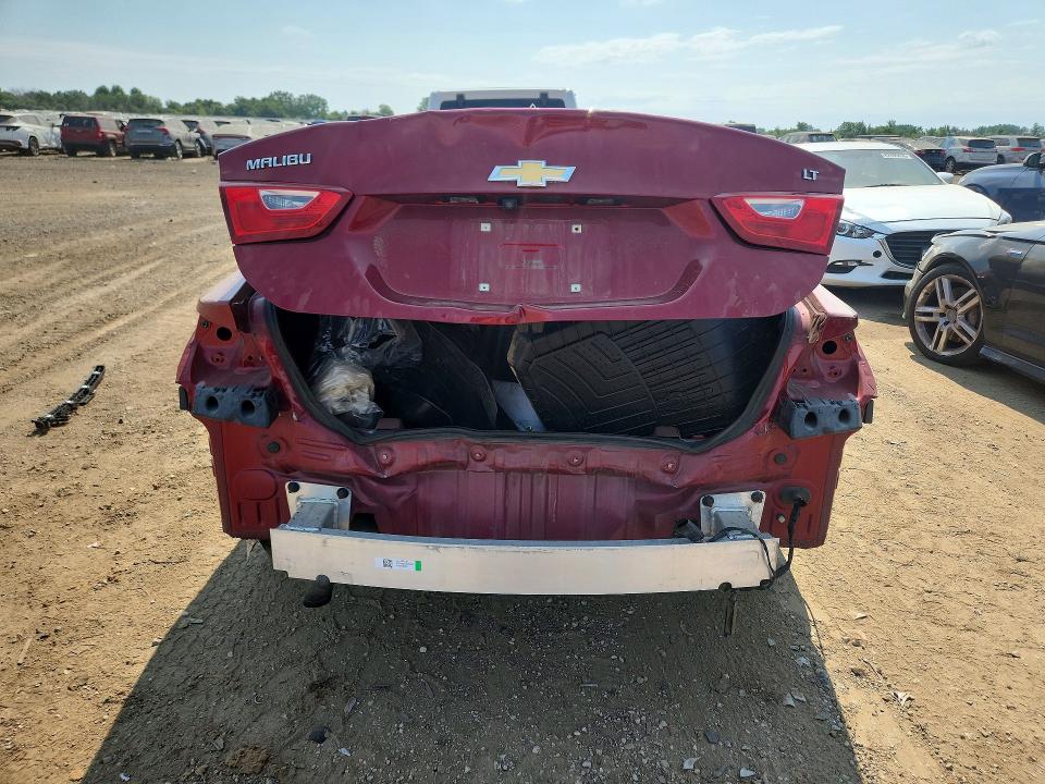 Photo 6 from auction – 2018 CHEVROLET MALIBU with VIN 1G1ZD5ST3JF212964