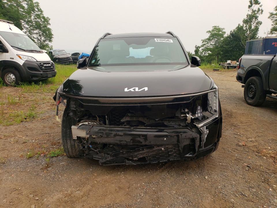 Photo 5 from auction – 2024 KIA EV9 with VIN KNDAEFS5XR6020316