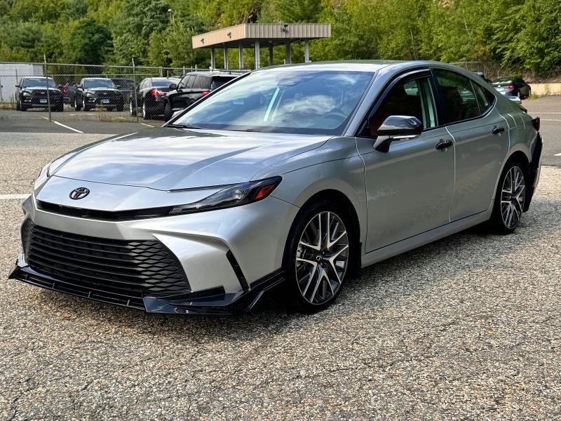 Foto 2 de la subasta – 2025 TOYOTA CAMRY con VIN 4T1DAACK3SU022986