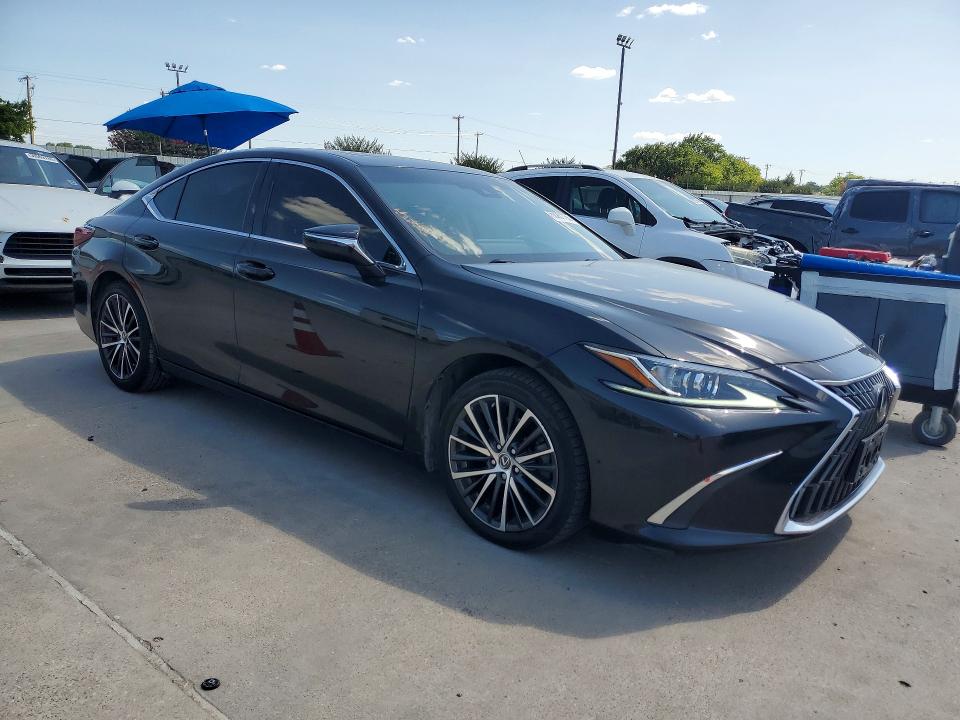 Photo 4 from auction – 2022 LEXUS ES 350 with VIN 58ADZ1B1XNU119360