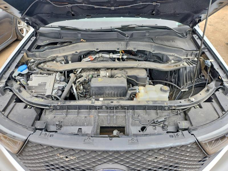 Photo 11 from auction – 2023 FORD EXPLORER with VIN 1FM5K8AB6PGA32706