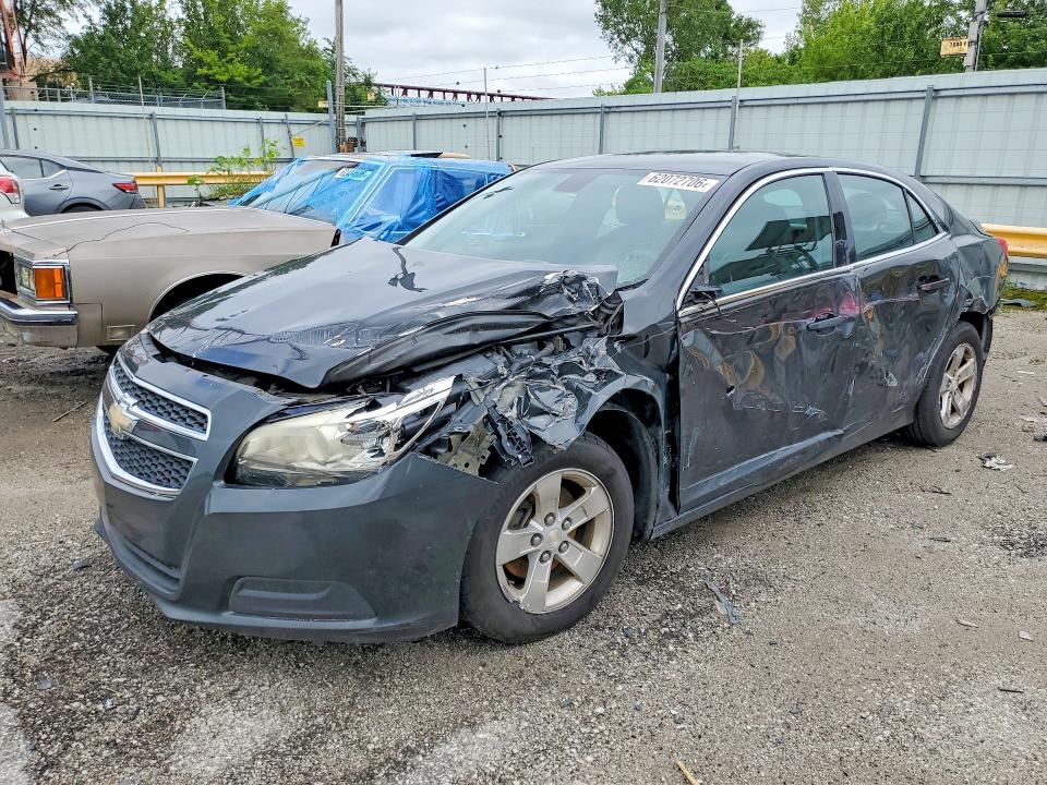 CHEVROLET MALIBU 2014 with VIN 1G11C5SL6EF218439 - Photo from auction