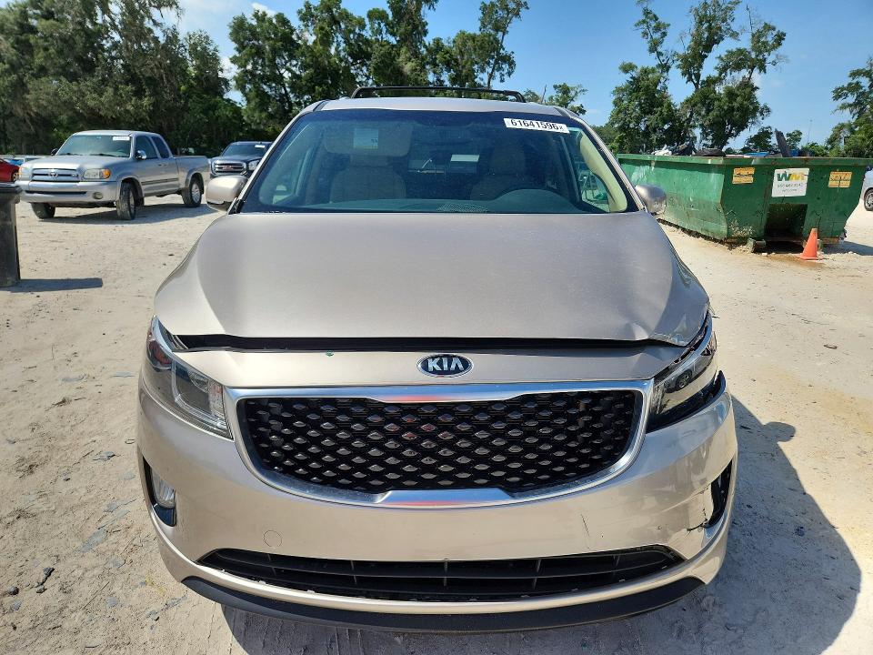 Photo 5 from auction – 2015 KIA SEDONA with VIN KNDMC5C16F6066682