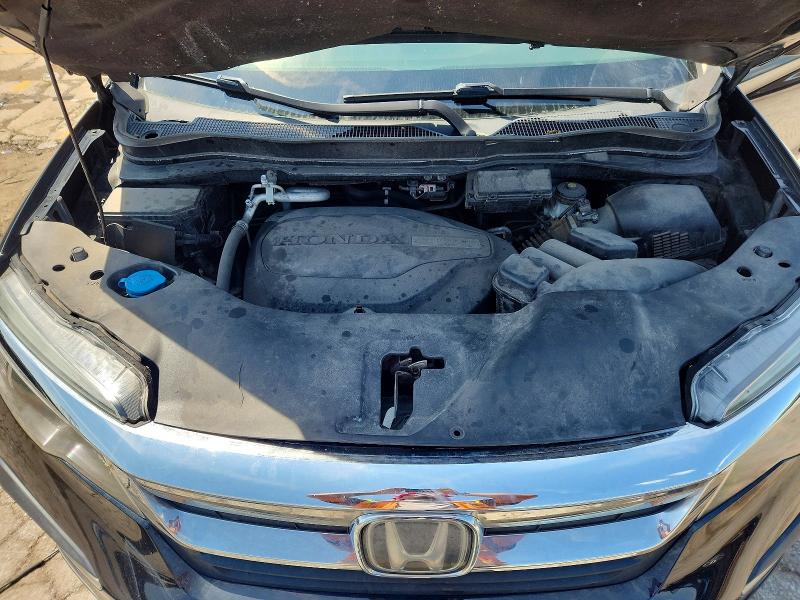 Photo 12 from auction – 2019 HONDA PILOT with VIN 5FNYF5H52KB036453