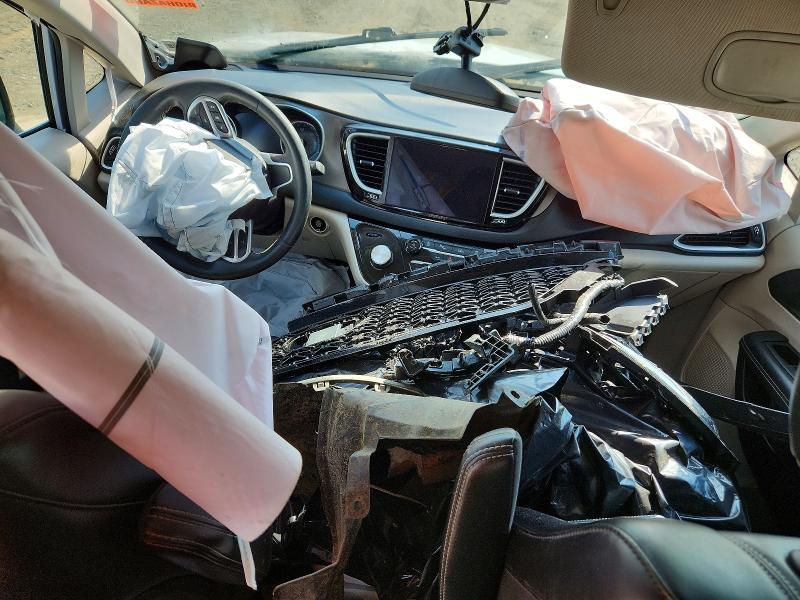 Foto 8 de la subasta – 2023 CHRYSLER PACIFICA con VIN 2C4RC1BG8PR607598