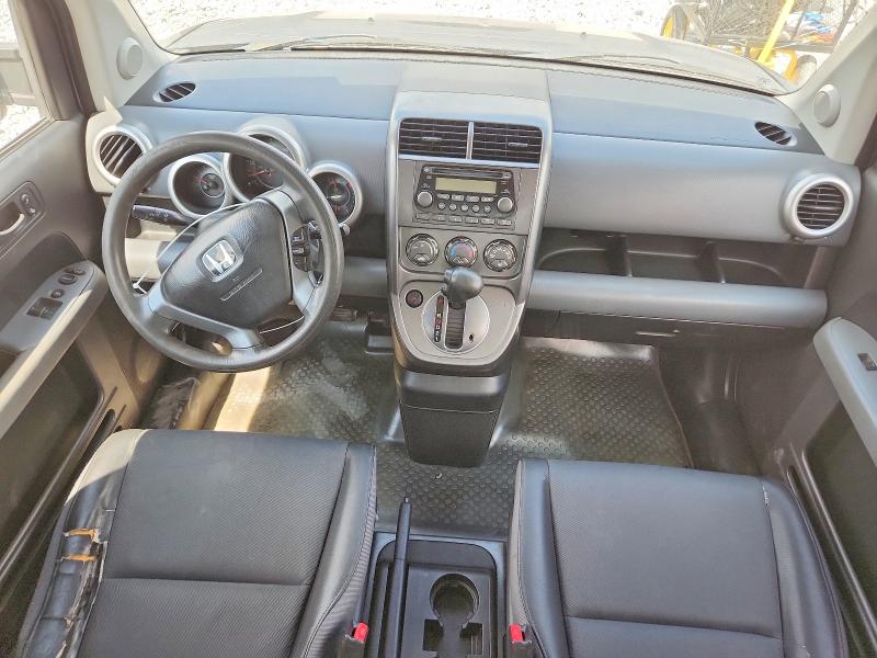 Photo 8 from auction – 2003 HONDA ELEMENT with VIN 5J6YH28503L037859