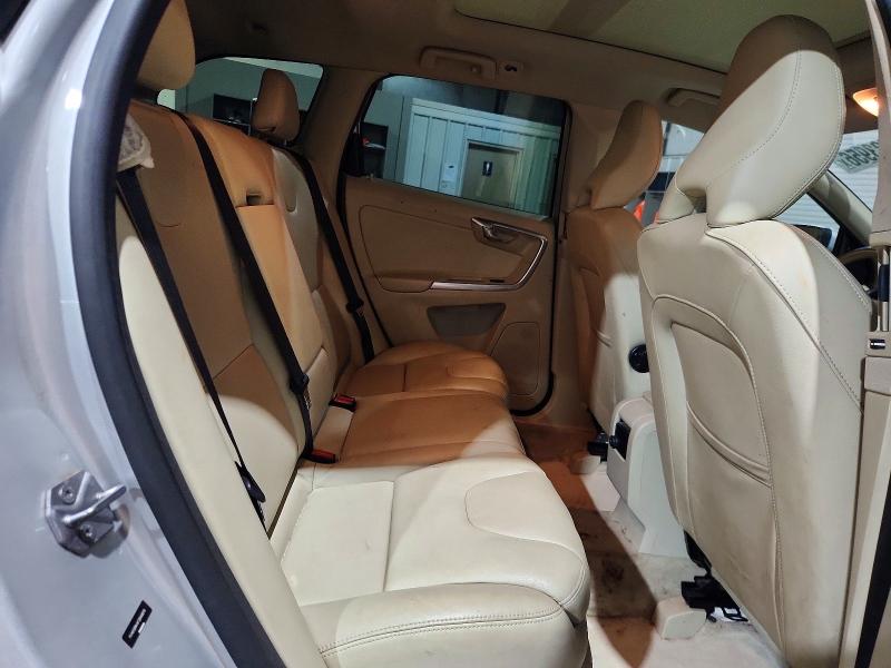 Photo 11 from auction – 2015 VOLVO XC60 with VIN YV4612RK4F2640679