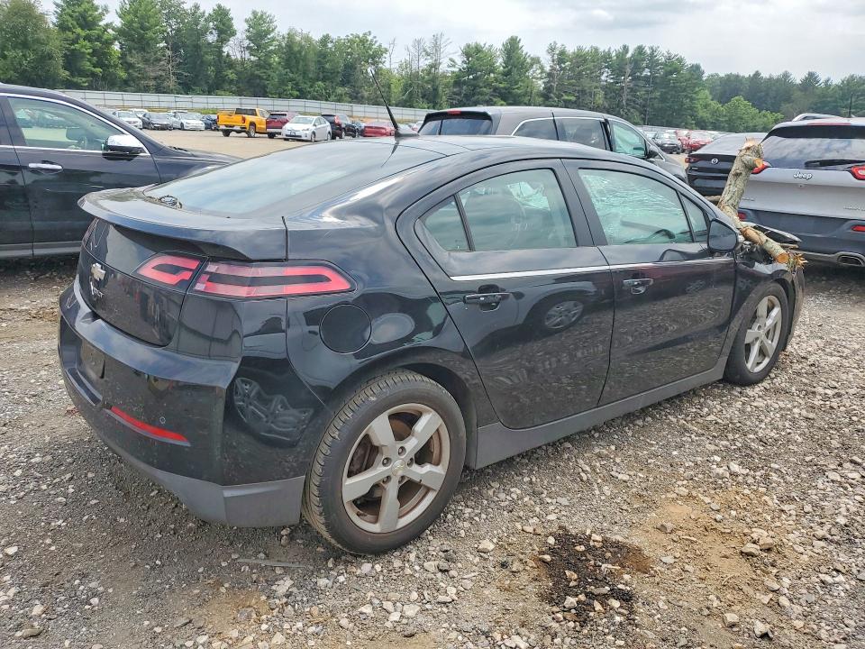 Photo 3 from auction – 2013 CHEVROLET VOLT with VIN 1G1RD6E42DU139726