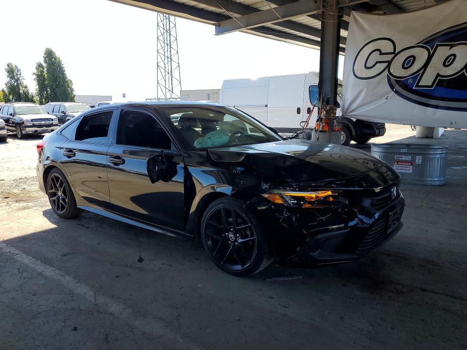 Photo 4 from auction – 2022 HONDA CIVIC with VIN 2HGFE2F57NH514992