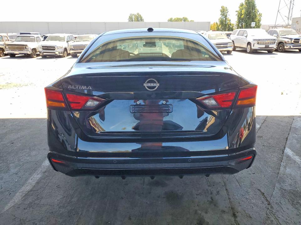 Photo 6 from auction – 2025 NISSAN ALTIMA with VIN 1N4BL4DV3SN429500