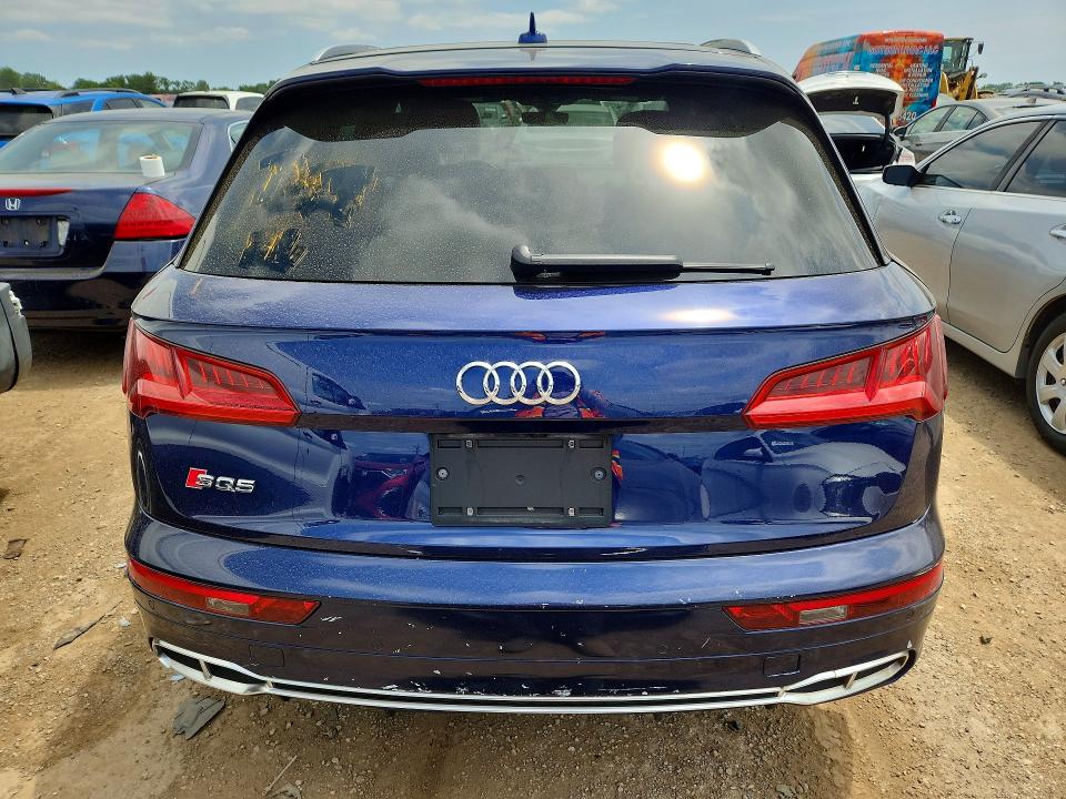 Photo 6 from auction – 2018 AUDI SQ5 with VIN WA1A4AFY6J2028901