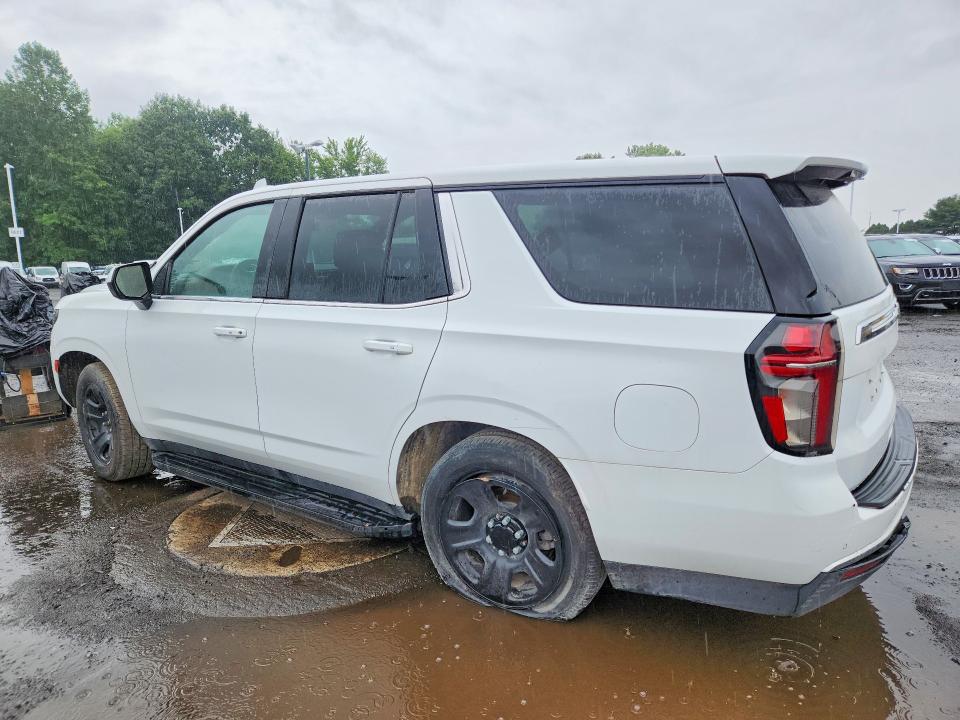 Снимка 2 от търг – 2022 CHEVROLET TAHOE с VIN 1GNSCLED6NR247787