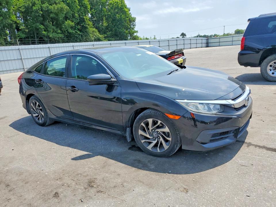 Photo 4 from auction – 2016 HONDA CIVIC with VIN 19XFC2F78GE063950