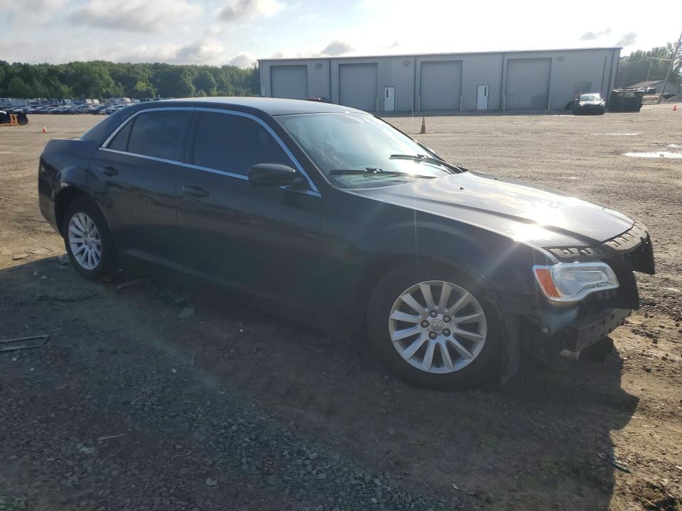 Photo 4 from auction – 2013 CHRYSLER 300 with VIN 2C3CCAAG5DH504765