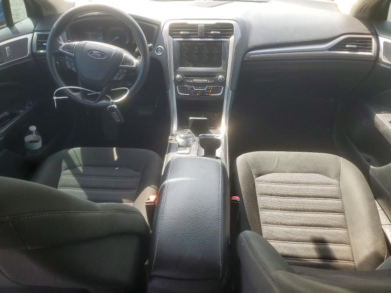 Снимка 8 от търг – 2018 FORD FUSION с VIN 3FA6P0HD0JR260435