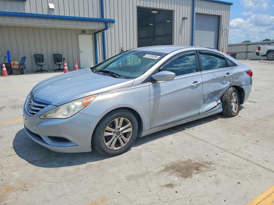 HYUNDAI SONATA 2011 with VIN 5NPEB4ACXBH021962 - Photo from auction
