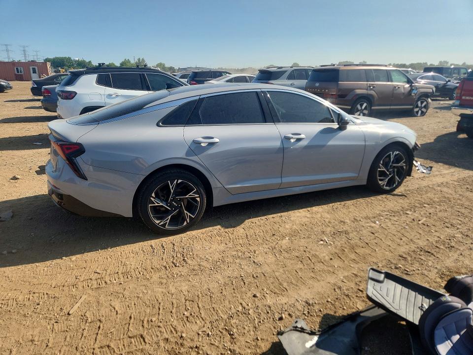 Photo 3 from auction – 2025 KIA K5 with VIN KNAG64J76S5311001