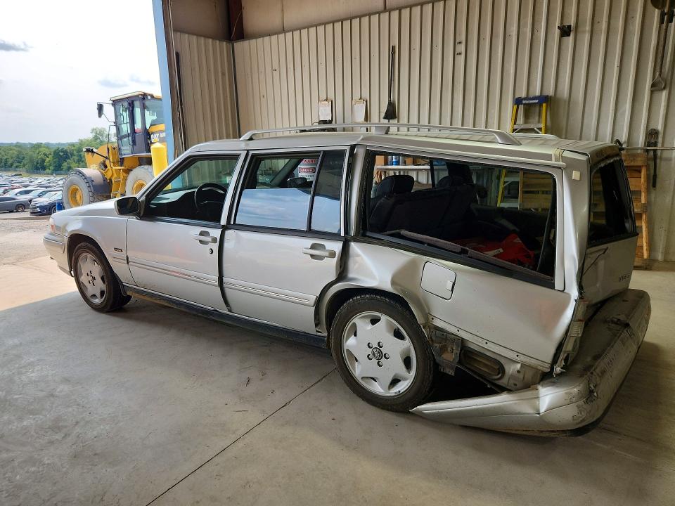 Photo 2 from auction – 1998 VOLVO V90 with VIN YV1KW9604W1045278
