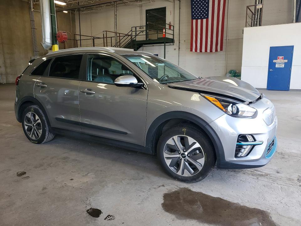 Photo 4 from auction – 2022 KIA NIRO EV with VIN KNDCC3LG1N5158811