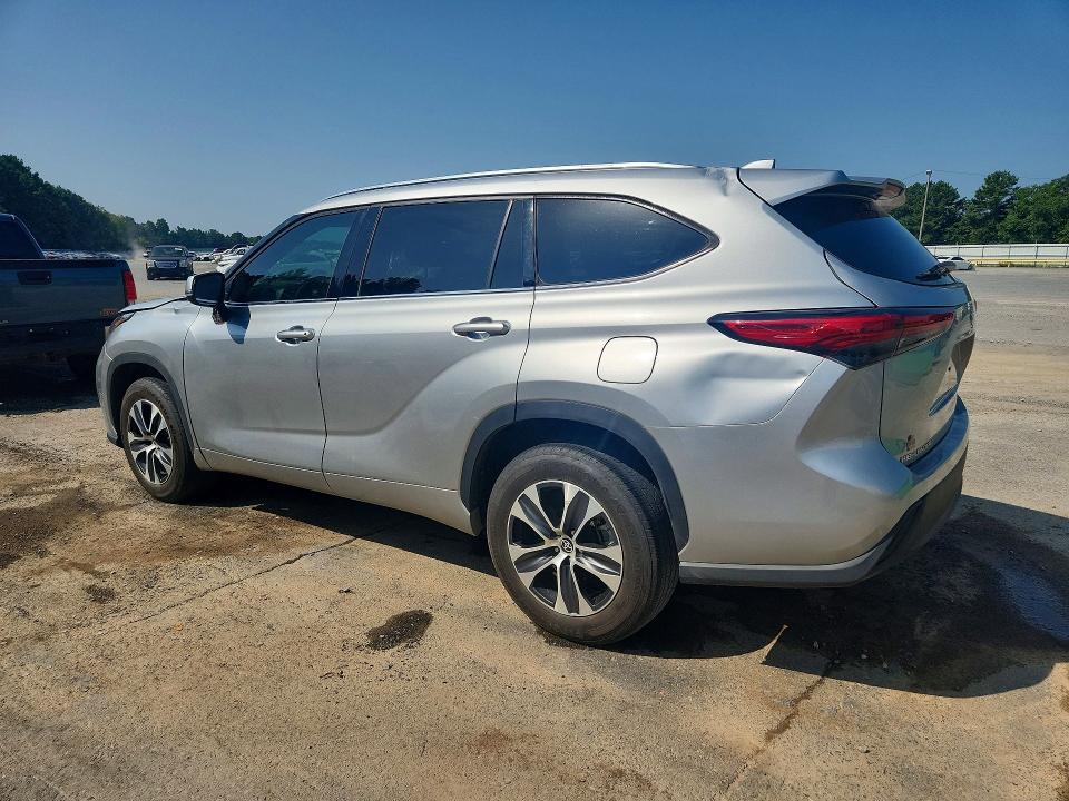 Photo 2 from auction – 2020 TOYOTA HIGHLANDER with VIN 5TDGZRAH3LS508445