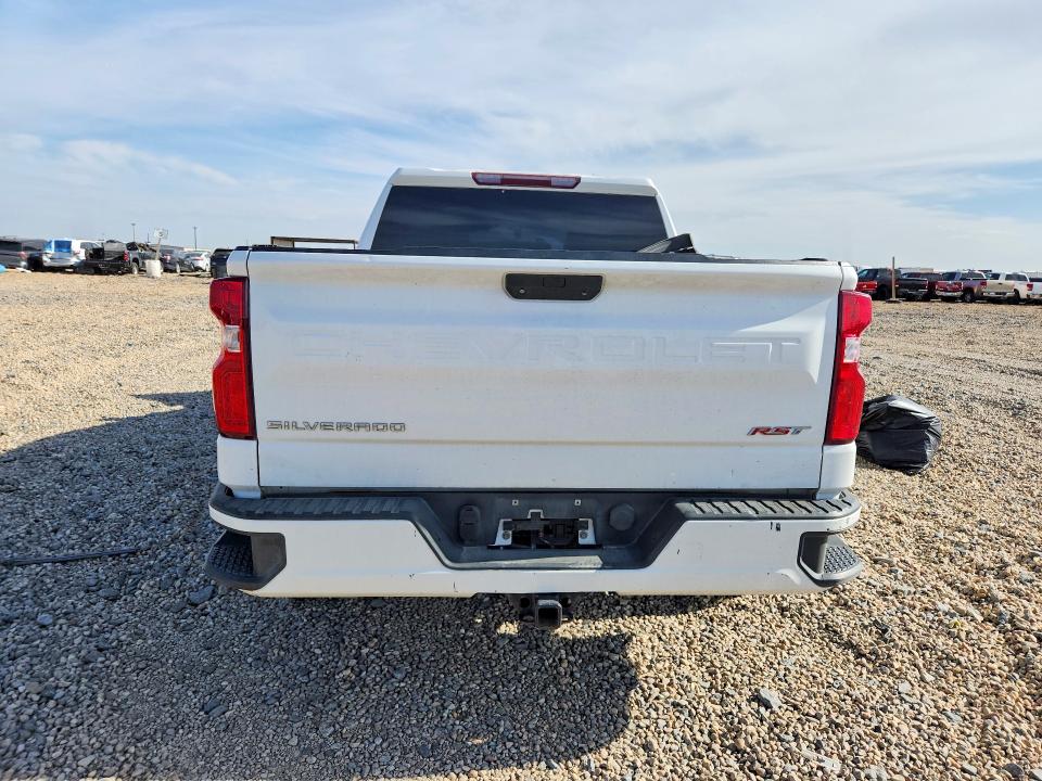 Photo 6 from auction – 2019 CHEVROLET SILVERADO with VIN 1GCUYEED3KZ202770