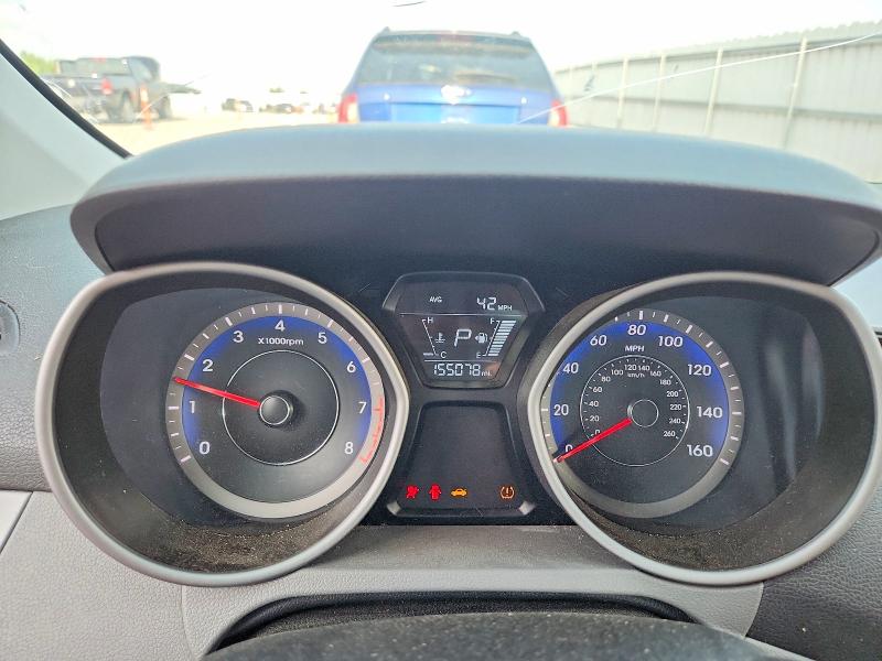 Photo 9 from auction – 2016 HYUNDAI ELANTRA with VIN KMHDH4AE5GU544455