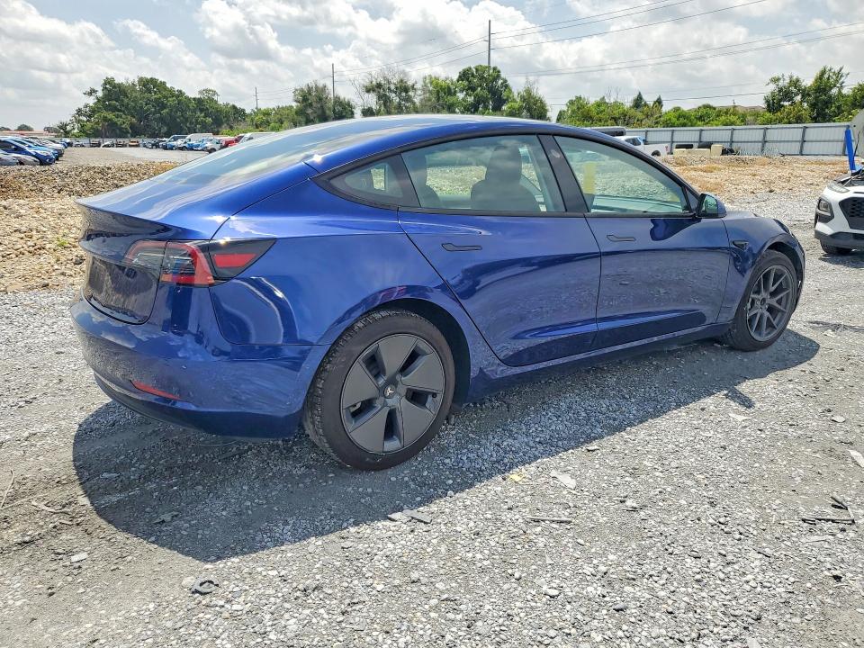 Photo 3 from auction – 2023 TESLA MODEL 3 with VIN 5YJ3E1EA0PF684775