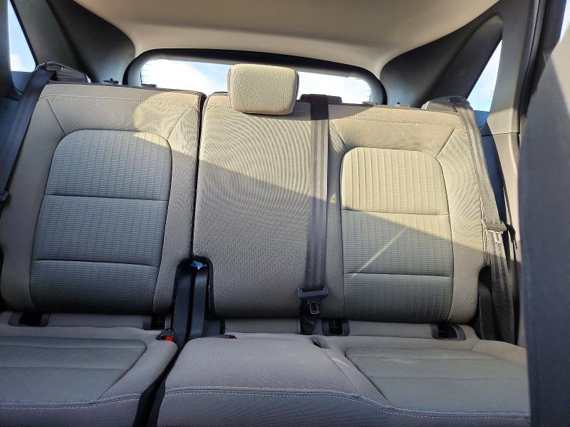 Photo 10 from auction – 2021 FORD ESCAPE with VIN 1FMCU0F65MUA98000