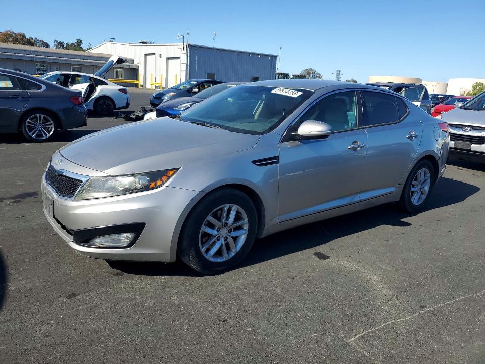 KIA OPTIMA 2013 con VIN 5XXGM4A73DG243179 - Foto de la subasta