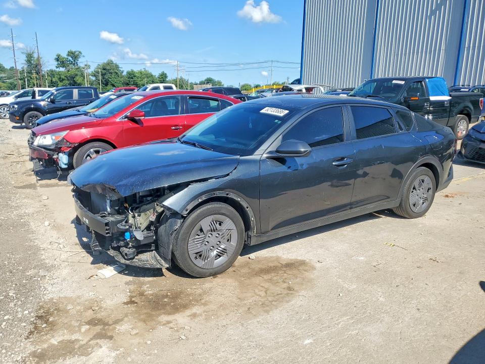 KIA K4 2025 مع رقم تعريف المركبة 3KPFT4DE3SE077082 - صورة من المزاد