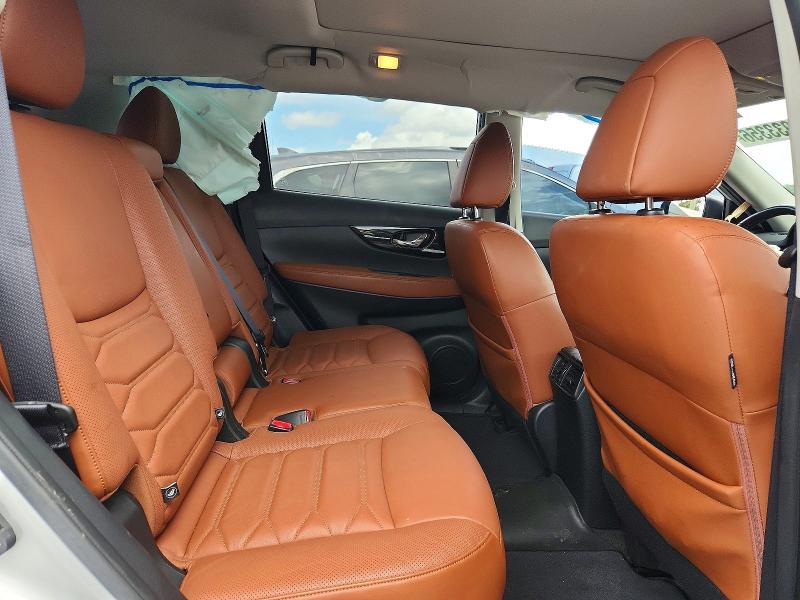 Photo 11 from auction – 2017 NISSAN ROGUE with VIN JN8AT2MT3HW407352