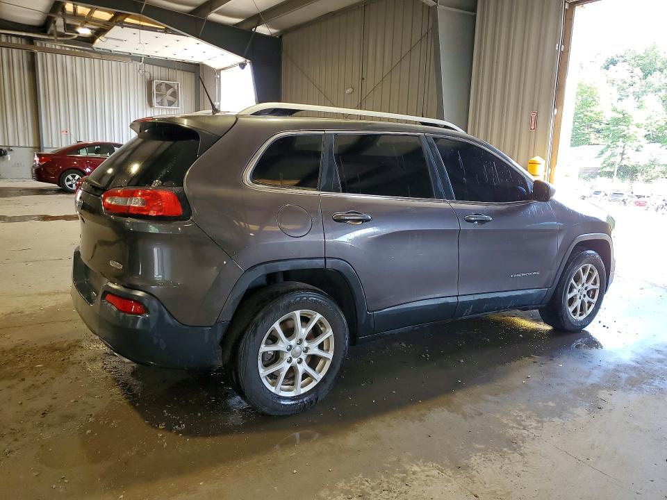 Photo 3 from auction – 2015 JEEP CHEROKEE with VIN 1C4PJMCS8FW511591