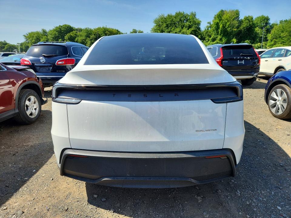 Фото 6 с аукциона – 2026 TESLA MODEL Y с VIN 7SAYGDEE6TA389761