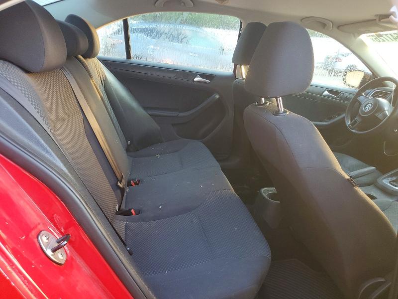 Photo 10 from auction – 2013 VOLKSWAGEN JETTA with VIN 3VW2K7AJ3DM234670