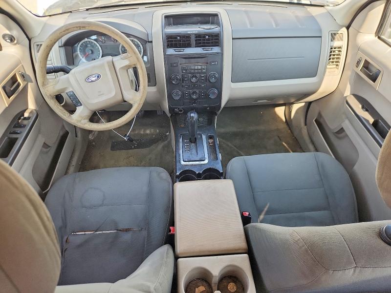 Photo 8 from auction – 2010 FORD ESCAPE with VIN 1FMCU0C70AKC90154