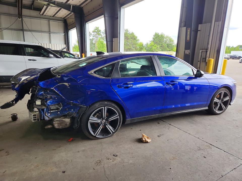 Photo 3 from auction – 2024 HONDA ACCORD with VIN 1HGCY2F58RA000258