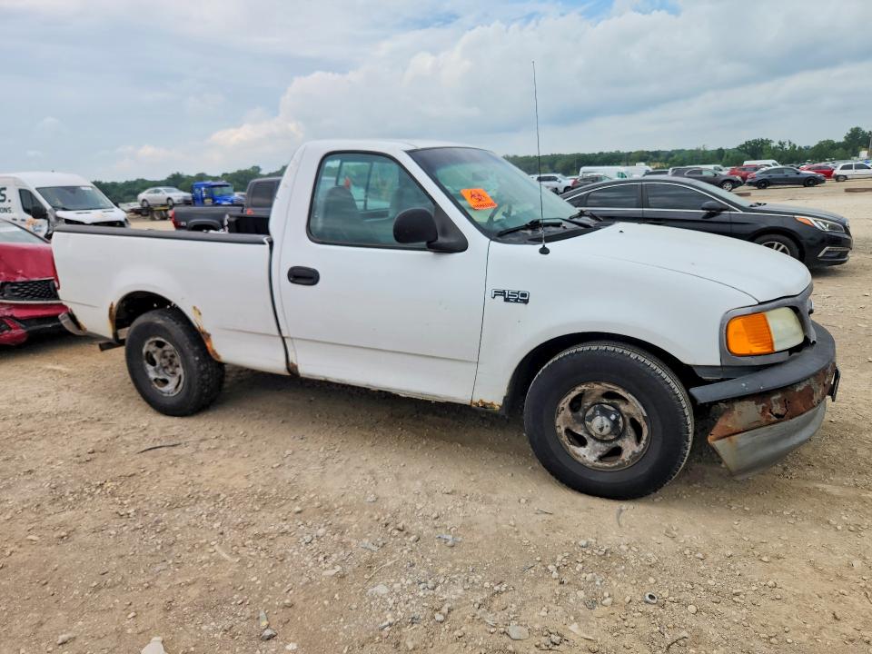 Photo 4 from auction – 2004 FORD F-150 HERITAGE with VIN 2FTRF17224CA65935