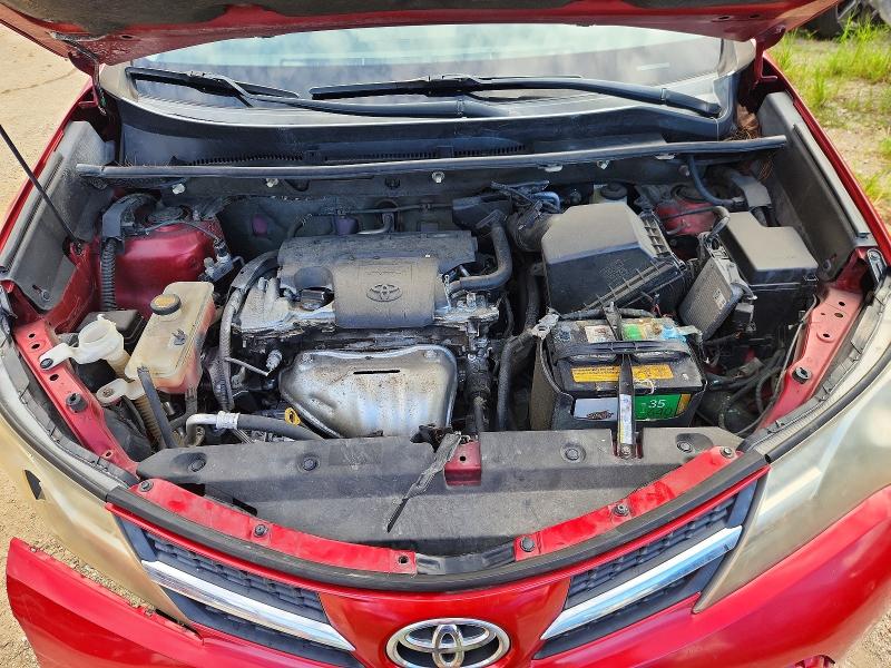 Photo 12 from auction – 2014 TOYOTA RAV4 with VIN JTMBFREV3ED058345