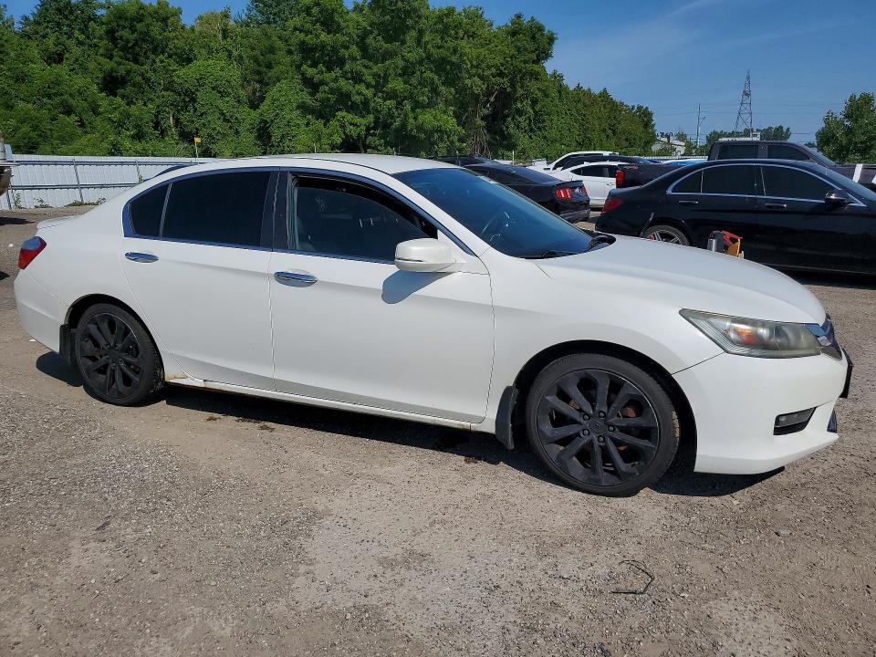 Photo 4 from auction – 2014 HONDA ACCORD with VIN 1HGCR2F59EA806911